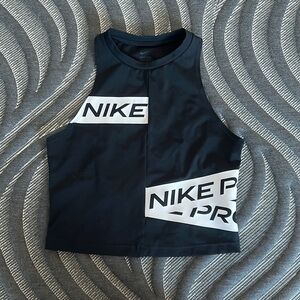 nike top